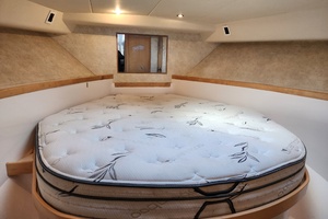 Pair of Jacks 43ft Bertram Yacht For Sale