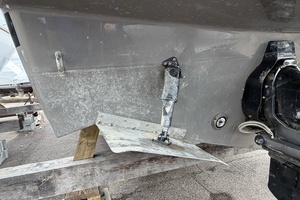 2013 Rinker 360 Express Cruiser thumbnail 16