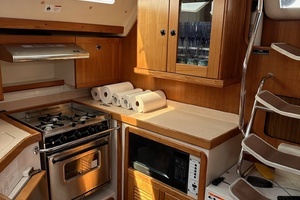 2002 Catalina 400 mkII thumbnail 22