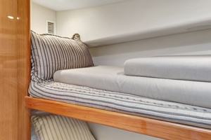 Viking 5- Lady S - Interior Stateroom