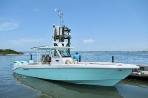 2021 Everglades 365 Center Console thumbnail 1