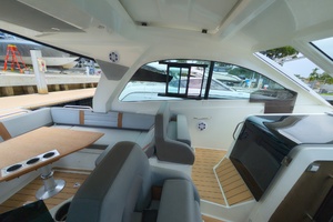 32ft Beneteau Yacht For Sale