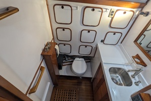 Electric Passage 42ft Tayana Yacht For Sale