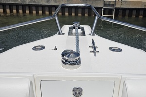 Photo 6031828 for 2008 Century 2901 CC  