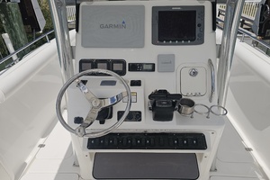 Photo 6031819 for 2008 Century 2901 CC  