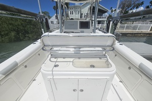 Photo 6031816 for 2008 Century 2901 CC  