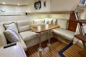 35ft Rinker Yacht For Sale