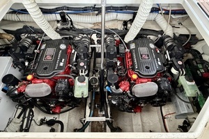 2007 Rinker 350 Express Cruiser thumbnail 100