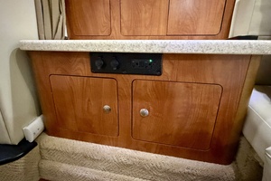 35ft Rinker Yacht For Sale