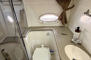 2007 Rinker 350 Express Cruiser thumbnail 83