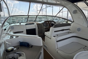2007 Rinker 350 Express Cruiser thumbnail 19