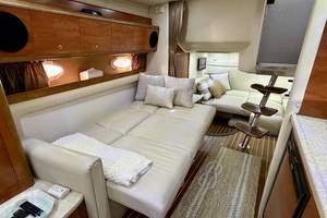 35ft Rinker Yacht For Sale