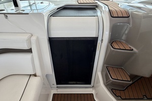 2007 Rinker 350 Express Cruiser thumbnail 34