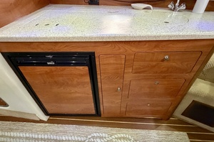 35ft Rinker Yacht For Sale