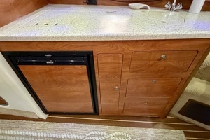 2007 Rinker 350 Express Cruiser thumbnail 46