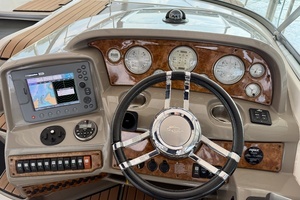 2007 Rinker 350 Express Cruiser thumbnail 26