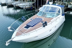 2007 Rinker 350 Express Cruiser thumbnail 2