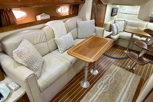 35ft Rinker Yacht For Sale