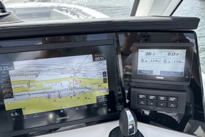 28ft Sea Fox Yacht For Sale