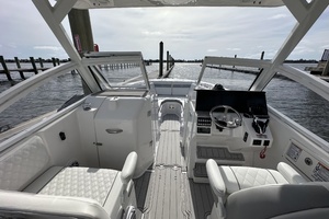 28ft Sea Fox Yacht For Sale