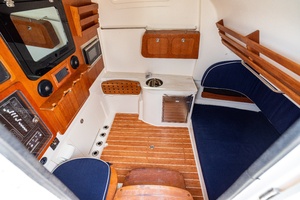 37FT (11.43M) GRADY-WHITE