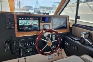 2022 Cutwater C-32 CB thumbnail 19