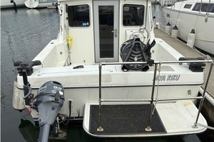 2003 Sea Sport Explorer 2400 thumbnail 3