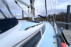 Dream 43ft Irwin Yacht For Sale