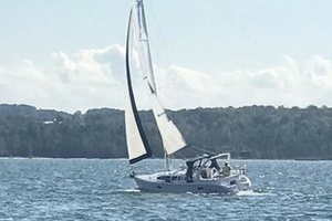 1999 Hunter 340 thumbnail 2