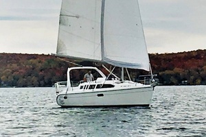 1999 Hunter 340 thumbnail 1