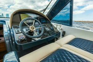 2019 Palm Beach Motor Yachts GT50 thumbnail 34