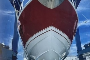 2020 Intrepid 475 Sport Yacht thumbnail 4
