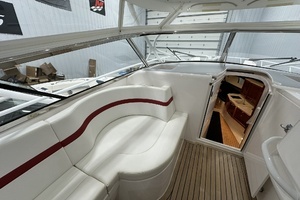 2020 Intrepid 475 Sport Yacht thumbnail 8