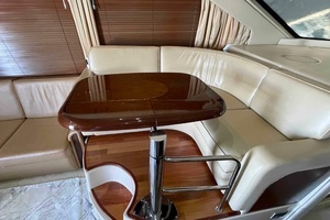 2005 Sea Ray 420 Sedan Bridge thumbnail 12