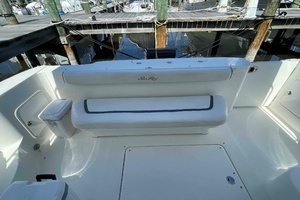 2005 Sea Ray 420 Sedan Bridge thumbnail 17