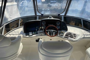 2005 Sea Ray 420 Sedan Bridge thumbnail 21