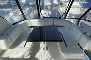 2005 Sea Ray 420 Sedan Bridge thumbnail 23