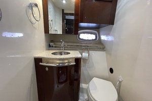 2009 Sea Ray 480 Sundancer thumbnail 15