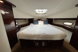 2009 Sea Ray 480 Sundancer thumbnail 13