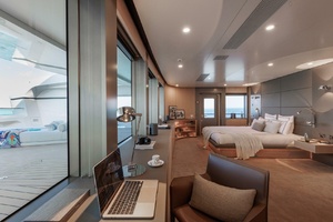 117FT (35.89M) SILVER YACHTS