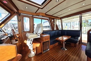 Photo 6033557 for 2012 Sabre 48 Salon Express  