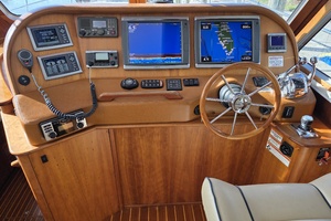 Photo 6033553 for 2012 Sabre 48 Salon Express  