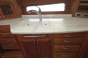 Photo 6033539 for 2012 Sabre 48 Salon Express  