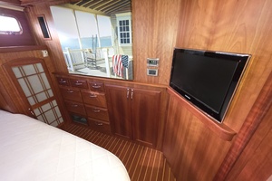 Photo 6033544 for 2012 Sabre 48 Salon Express  