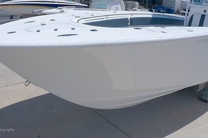 2017 Cape Horn 36XS thumbnail 4