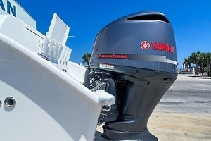 Photo 6033622 for 2017 Cape Horn 36XS  0005634294