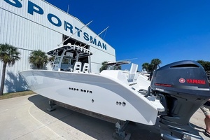 Photo 6033588 for 2017 Cape Horn 36XS  0005634293