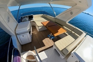 2011 Azimut FlyBridge thumbnail 14