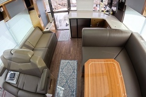 2016 Cruisers Yachts Cantius thumbnail 37