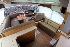 2016 Cruisers Yachts Cantius thumbnail 40